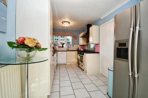 3 bedroom detached house for sale, Colemans Road, Hedon, Hull