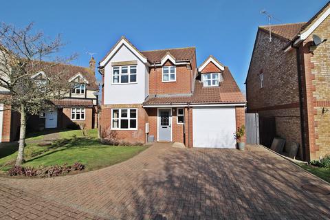 4 bedroom detached house for sale, Trafalgar Drive, Flitwick