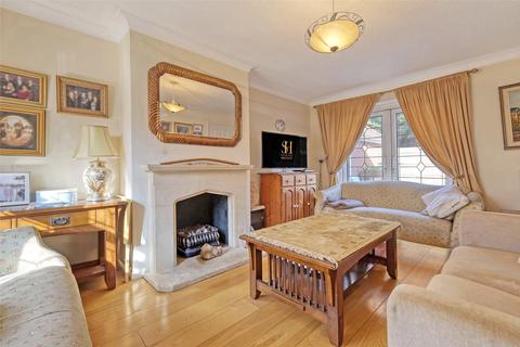 3 bedroom semi-detached house for sale, Carlyle Gardens, Billericay, Essex, CM12