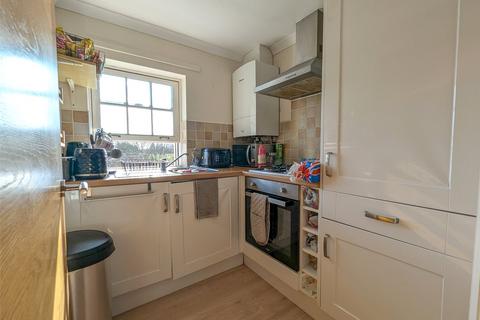 2 bedroom apartment for sale, High Street, Bristol BS15