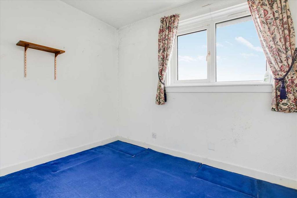 Bedroom Three (1)