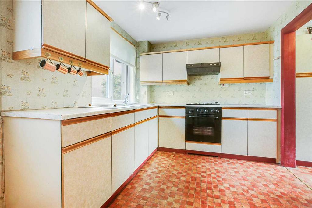 Breakfasting Kitchen
