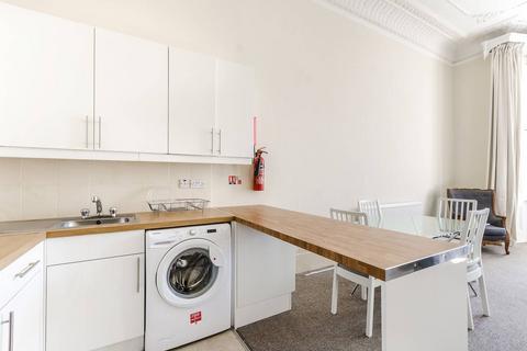 3 bedroom flat to rent, South Kensington, South Kensington, London, SW7