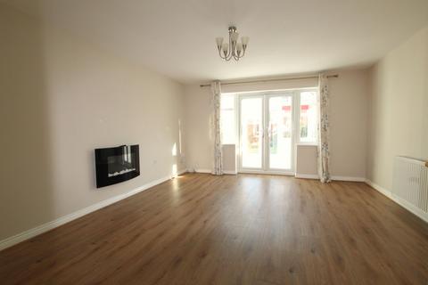 3 bedroom semi-detached house to rent, Ecclesfield Way, Ecclesfield, Sheffield