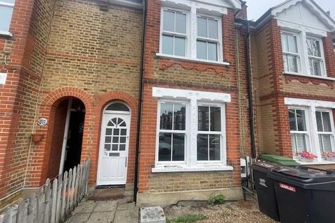 3 bedroom terraced house to rent, Salisbury Road, Bromley BR2