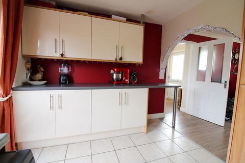 3 bedroom semi-detached house for sale, Rivehall Avenue, Lincoln LN2