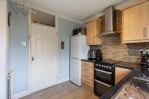 2 bedroom property for sale, 5 Inglestone Avenue, Flat 2/1, Thornliebank, Glasgow, G46 7ES