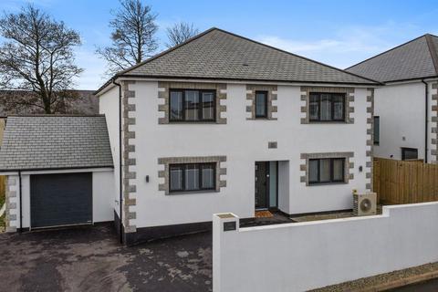 4 bedroom detached house for sale, Inns Park, Camelford, PL32 9RX