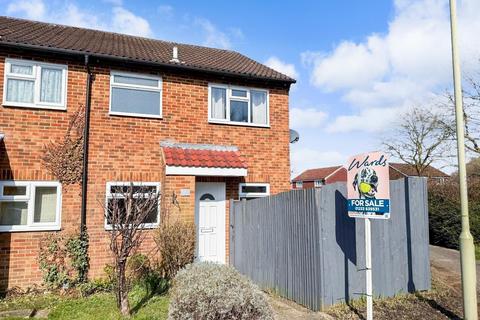 1 bedroom semi-detached house for sale, Manorfield, Ashford, Kent