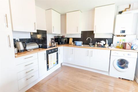 2 bedroom house for sale, Bubwith Close, Chard