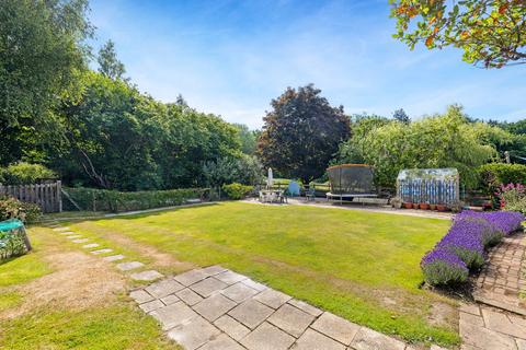 5 bedroom detached house for sale, Half Moon Lane, Tudeley, TN11