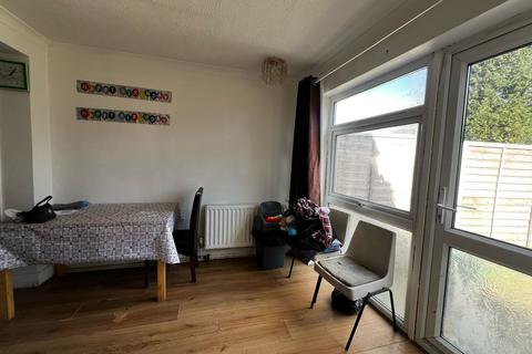 3 bedroom terraced house to rent, Sevenoaks Way, Orpington BR5