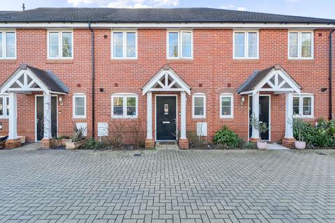 3 bedroom terraced house for sale, Faires Close, Southwater, Horsham, RH13