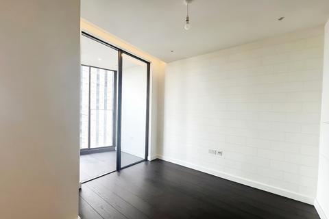 Studio for sale, London SW8