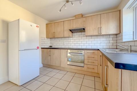 1 bedroom apartment to rent, Flat B 120 Gloucester Road, Patchway, Bristol, BS34