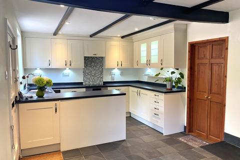 Vine Cottage Abingdon Road, East Ilsley, Newbury, RG20 7LQ