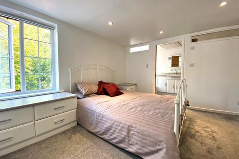 Vine Cottage Abingdon Road, East Ilsley, Newbury, RG20 7LQ