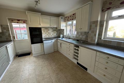 2 bedroom detached house for sale, Locks Ride, Ascot SL5