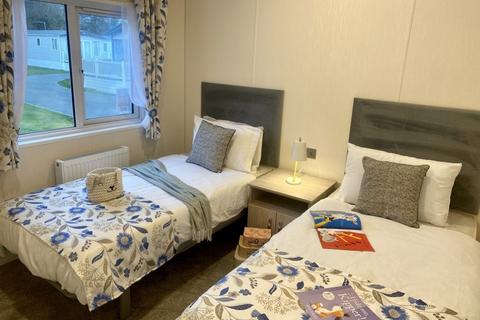 2 bedroom lodge for sale, Felixstowe Beach Holiday Park