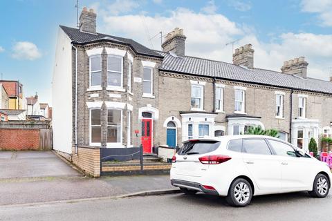 4 bedroom end of terrace house for sale, Gloucester Street, Norwich