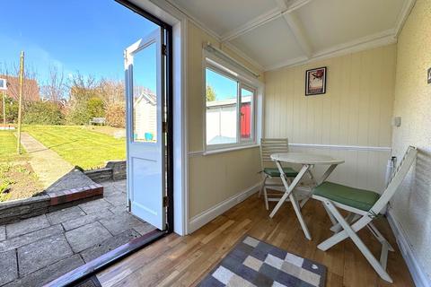 2 bedroom semi-detached bungalow for sale, Ninesprings Way, Hitchin, SG4