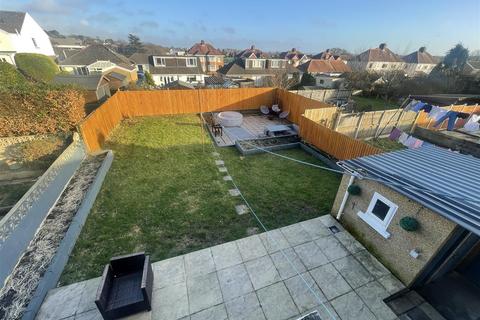 3 bedroom semi-detached house for sale, Pen Y Wern, Llanelli