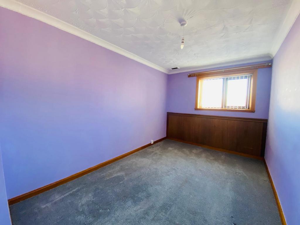 17 Gledhill Crescent, Locharbriggs, DG1 1 XF - Brai