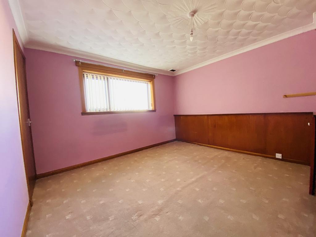 17 Gledhill Crescent, Locharbriggs, DG1 1 XF - Brai