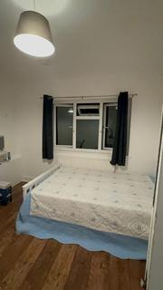 1 bedroom in a house share to rent, Lancelot Avenue, Wembley HA0