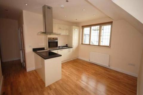 1 bedroom flat to rent, Cedar House Apartments, 5 Moultrie Road, Rugby, CV21