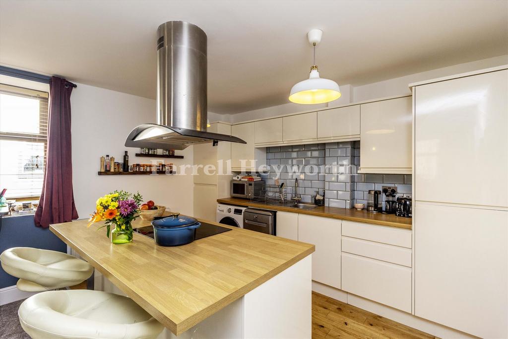 Kitchen area1