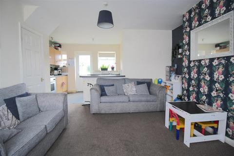 16 Hilderstone Road, Birmingham, B25 8LA