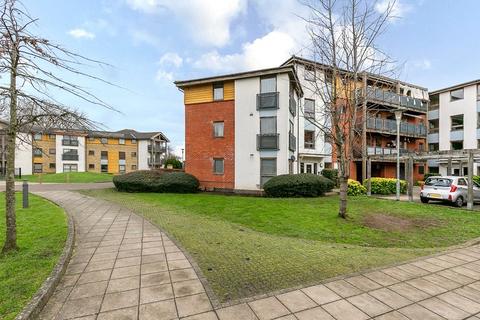 1 bedroom apartment for sale, Clarke Close, CROYDON, Surrey, CR0