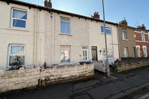 2 bedroom terraced house to rent, Ferndale Road, Ferndale