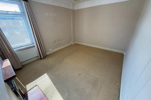 2 bedroom terraced house to rent, Ferndale Road, Ferndale