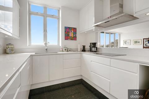 3 bedroom apartment for sale, Osprey Court, Star Place, London, E1W