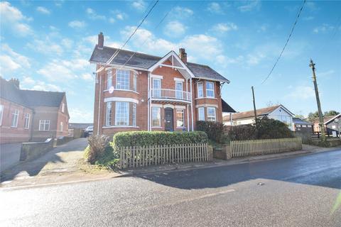 4 bedroom semi-detached house for sale, Main Road, Chelmondiston, Ipswich, Suffolk, IP9