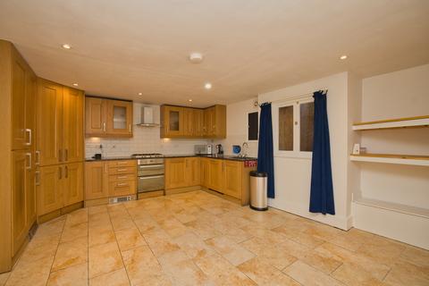 35 Cavendish Street, Ramsgate, CT11 9AL