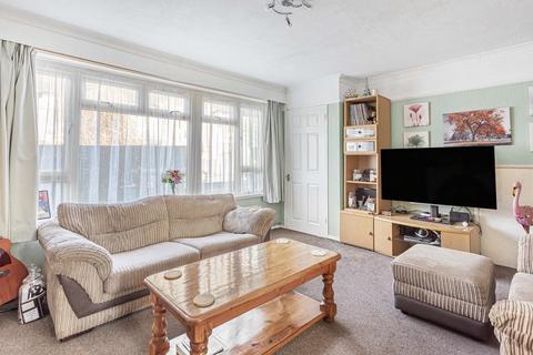 3 bedroom semi-detached house for sale, Diamedes Avenue, Stanwell, Staines-upon-Thames, Surrey, TW19