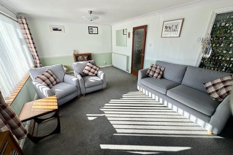 2 bedroom chalet for sale, Sandringham Close, Ipswich IP2