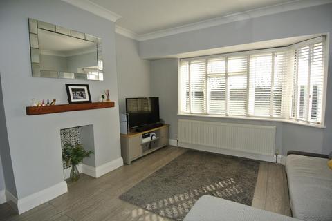 2 bedroom maisonette for sale, Park Road, Staines-Upon-Thames TW19