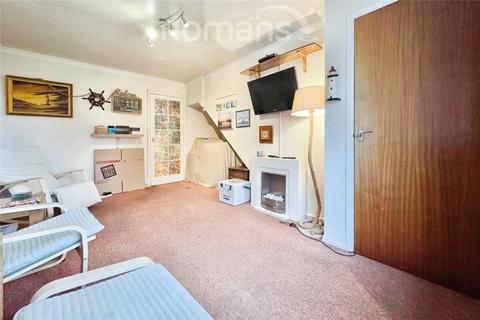 2 bedroom end of terrace house for sale, Wantage Road, College Town, Sandhurst