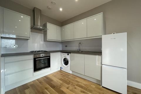 1 bedroom apartment to rent, Pioneer House, Fleet GU51