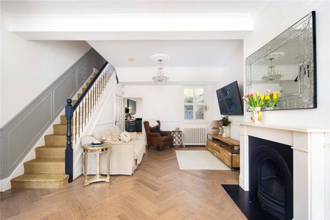 36 Lichfield Road, London, E3 5AT