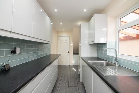 32a Willow Road, Bromsgrove, B61 8PS