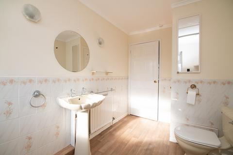 32a Willow Road, Bromsgrove, B61 8PS