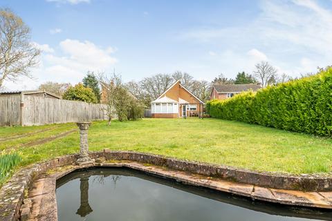 3 bedroom detached bungalow for sale, Whinwhistle Road, Romsey SO51