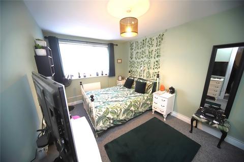 2 bedroom maisonette for sale, Boyce Road, Stanford-le-Hope, Essex, SS17