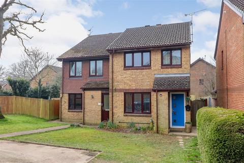 3 bedroom semi-detached house for sale, Wallis Way, Horsham