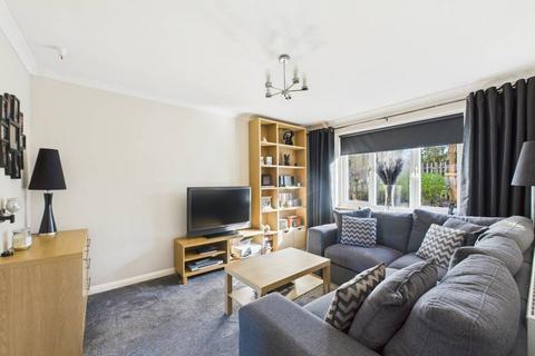 2 bedroom apartment for sale, Hawthorn Court, Hawthorn Avenue, HU3